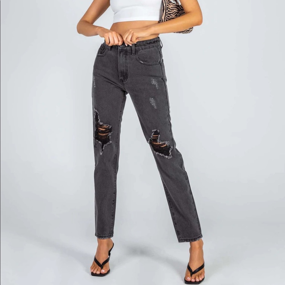 Princess Polly Zaneta Distressed Jeans - Picture 12 of 12